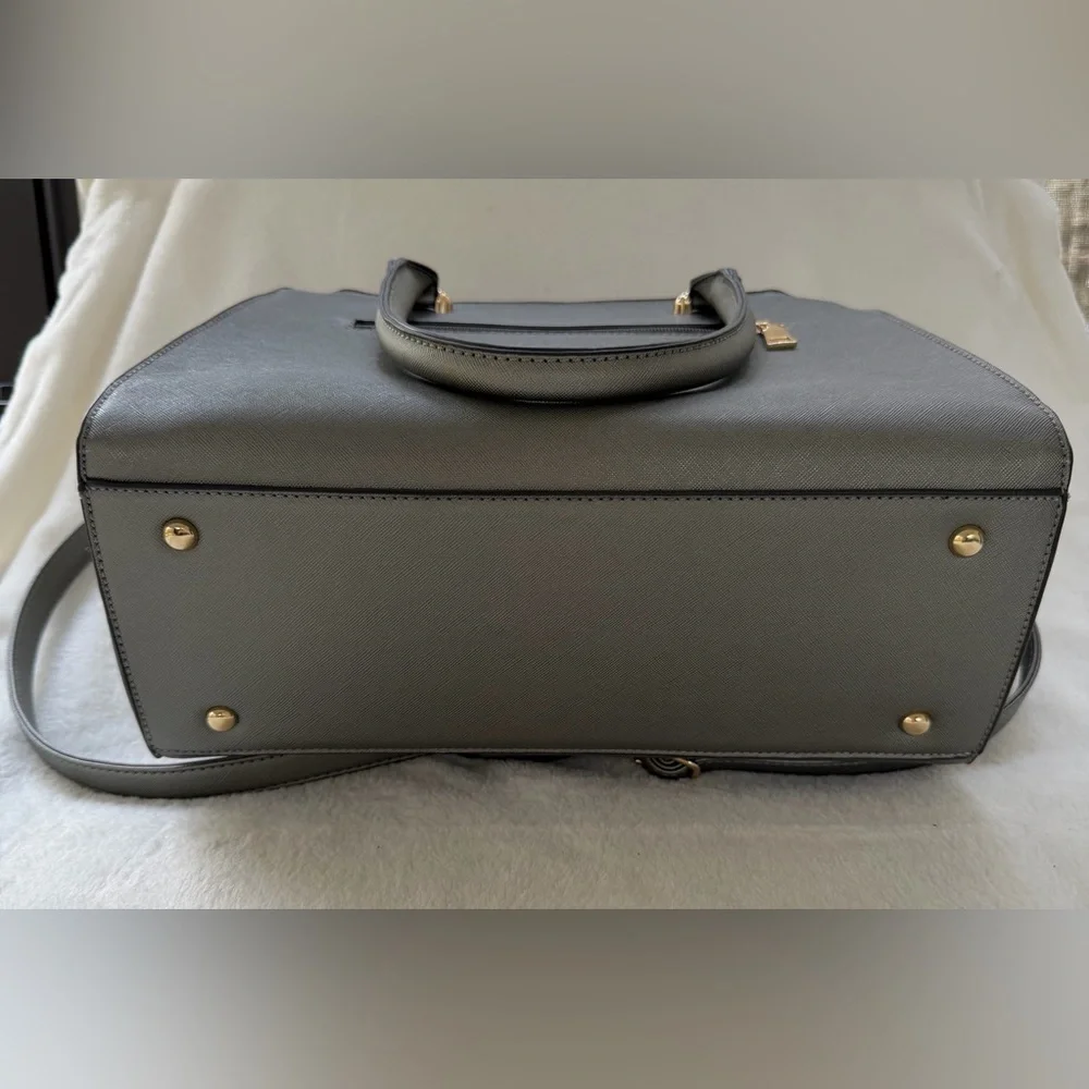 Ljoseind designer pewter
